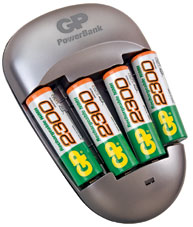  Зарядное устройство GP PB27GS PowerBank + 4 аккум. 2700mAh (AA) поддерживает AA/AAA