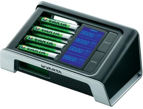  Зарядное устройство Varta LCD Fast Charger + 2шт. AA 2400 мА-ч