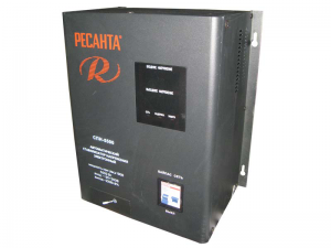  Стабилизатор Ресанта СПН-5500 (63/6/27) мощность 8300 Вт; вх/вых напр 90-260 В/220 В; КПД: 97%; погрешность: 8%; класс защиты: IP 20