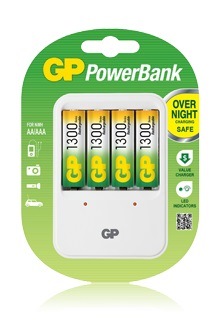  Зарядное устройство GP PB420GS130 PowerBank + 4 аккум. 1300mAh AA (поддерживает AA/AAA)