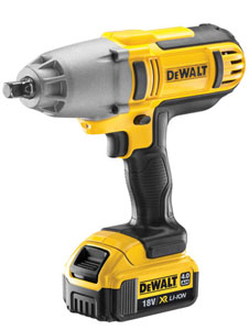  - шуруповерт DeWALT DCF 889 M2