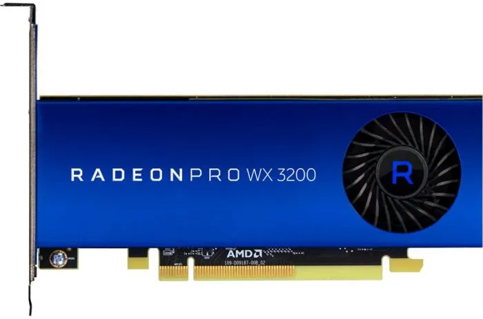 фото AMD Radeon Pro WX 3200