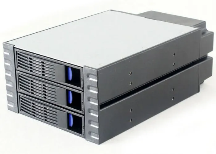 фото Procase H3-203SATA3