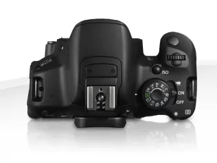 Canon EOS 700D kit 18-55 mm IS STM