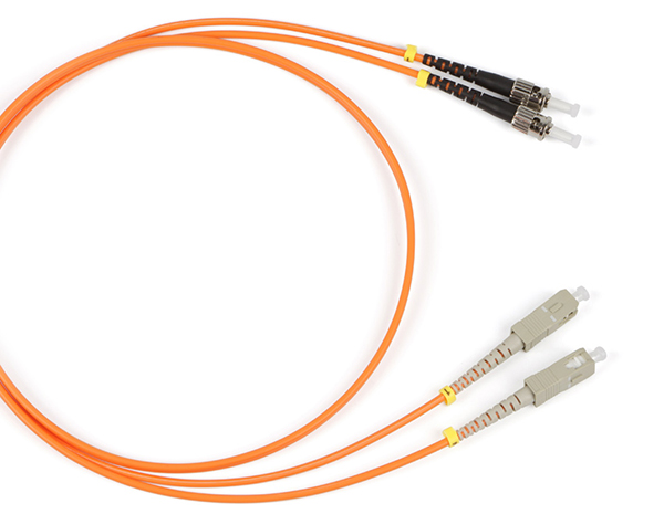 

Патч-корд волоконно-оптический Hyperline FC-50-ST-SC-PC-3M MM 50/125, ST-SC, duplex, LSZH, 3 м, FC-50-ST-SC-PC-3M