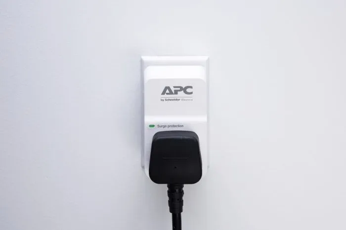 фото APC PM1W-RS