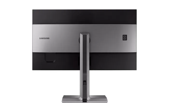 фото Samsung U32D970Q