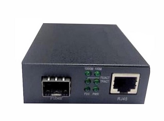 Медиа-конвертер FiberTrade FT-MC-SFP из 10/100/1000 BASE-T (RJ45) в 100/1000Base-FX (SFP) модуль sfp fibertrade ft sfp copper 10 1000 rj45 10 1000мбит с