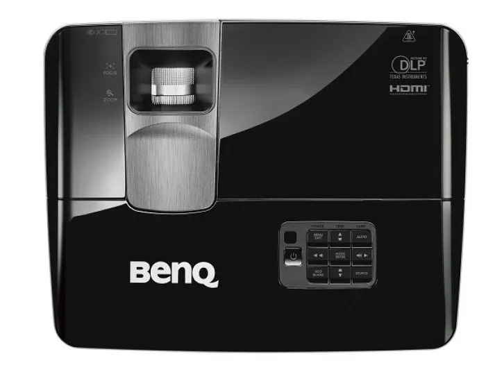 фото BenQ TH681+