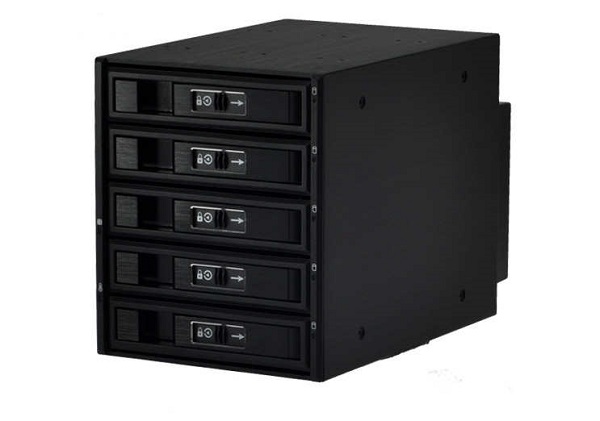 

Мобильное шасси Procase L3-305-SATA3-BK 5 SATA3/SAS 6Gb, черный, с замком, hotswap aluminium mobie rack module (3x5,25) 1xFAN 80x25mm, L3-305-SATA3-BK