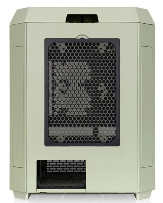 фото Thermaltake The Tower 600