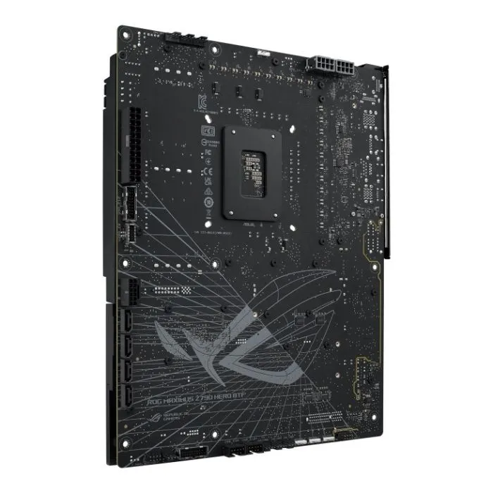 фото ASUS ROG MAXIMUS Z790 HERO BTF