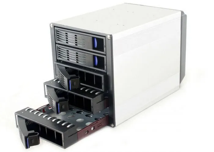 фото Procase H3-305SATA3