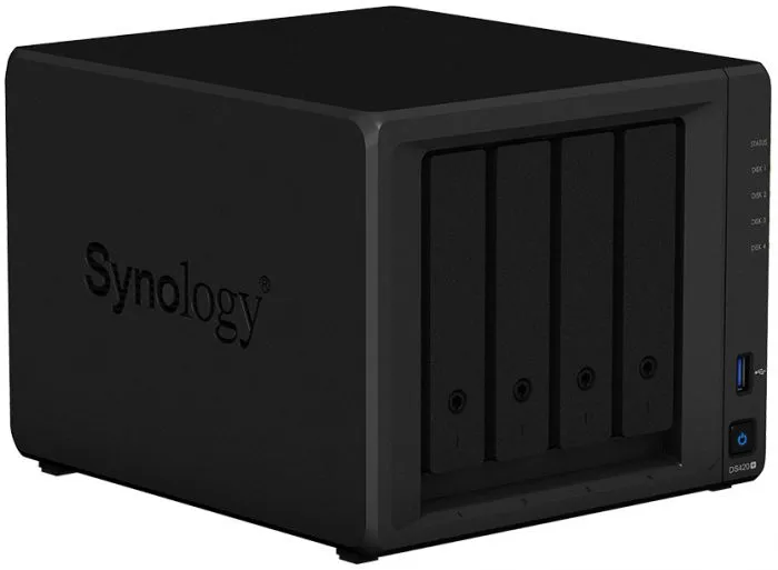 фото Synology DS420+