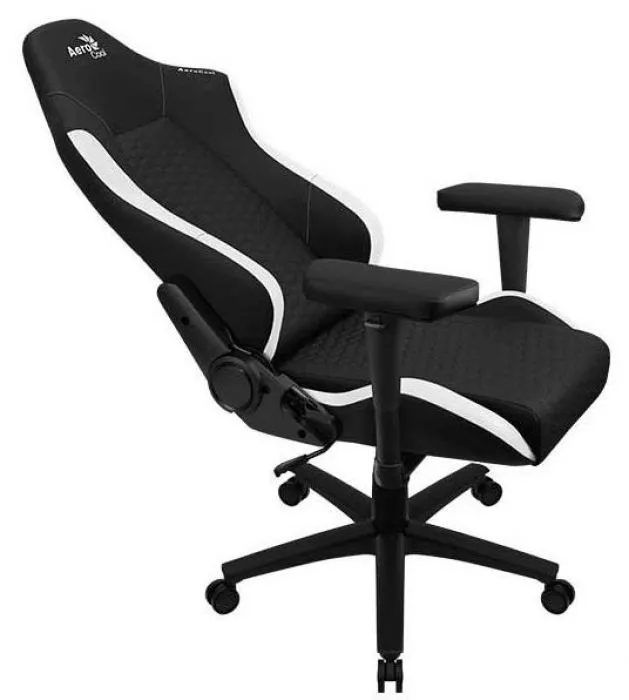 фото AeroCool CROWN Leatherette