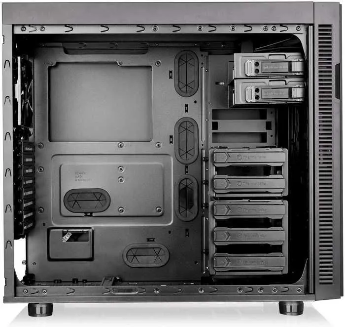 фото Thermaltake Suppressor F51 TG (CA-1E1-00M1WN-03)