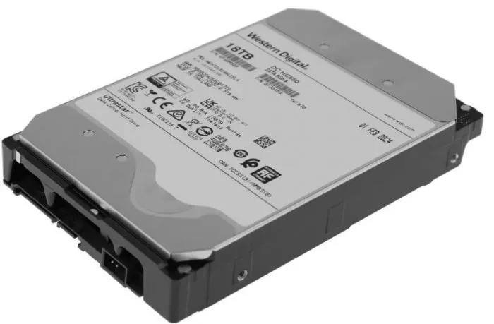 Western Digital WUH721818ALE6L4