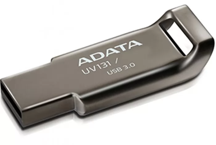 фото ADATA UV131