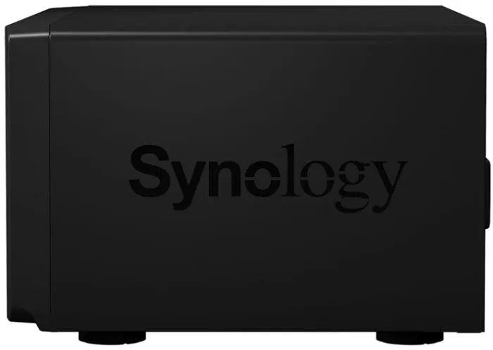 фото Synology DS2015xs