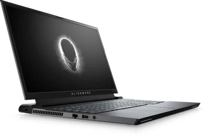 фото Dell Alienware m17 R2