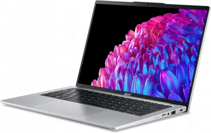 фото Acer Swift Go 14 SFG14-73-70EH