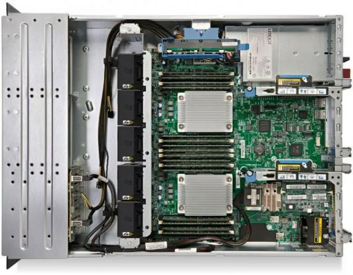 фото HPE ProLiant DL180 Gen9