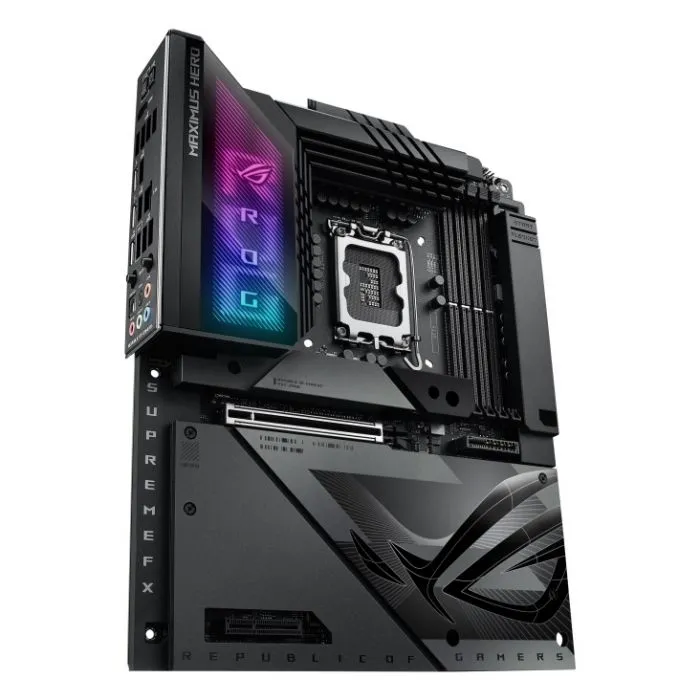 фото ASUS ROG MAXIMUS Z790 HERO BTF