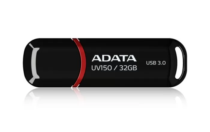 фото ADATA UV150