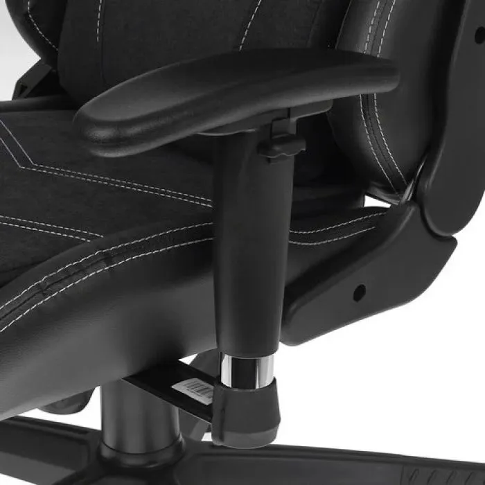 KFA2 Gaming Chair 04 L