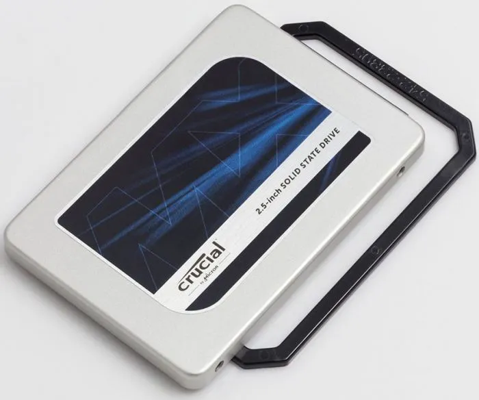 фото Crucial CT750MX300SSD1