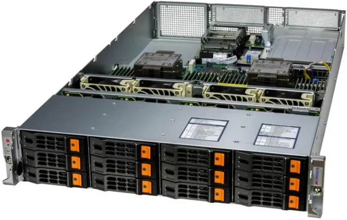 фото Supermicro SYS-621H-TN12R