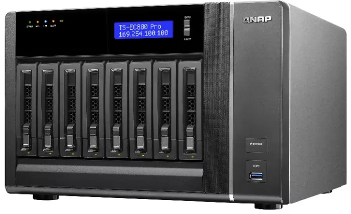 фото QNAP TS-EC880 Pro