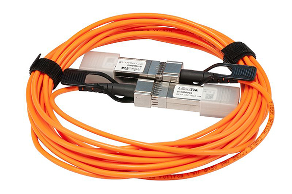 

Кабель Mikrotik S+AO0005 SFP+ direct attach Active Optics cable, 5m, S+AO0005