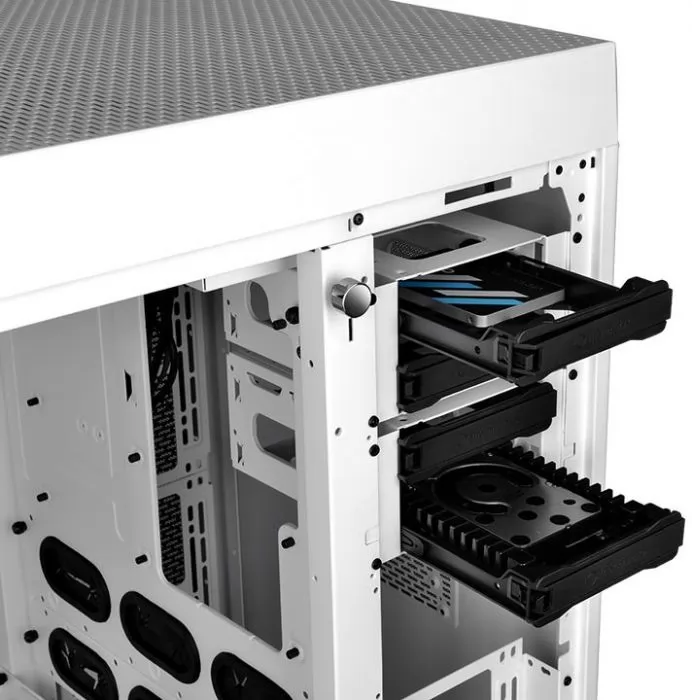 Thermaltake The Tower 900 (CA-1H1-00F6WN-00)