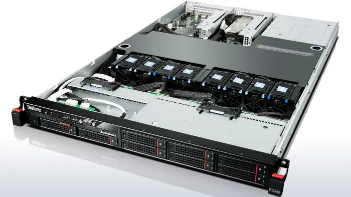 фото Lenovo ThinkServer RD540