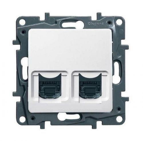

Розетка Legrand 672252, 672252