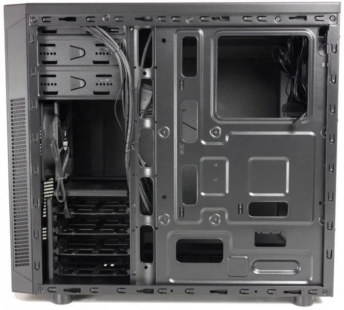 Corsair Carbide Series 100R