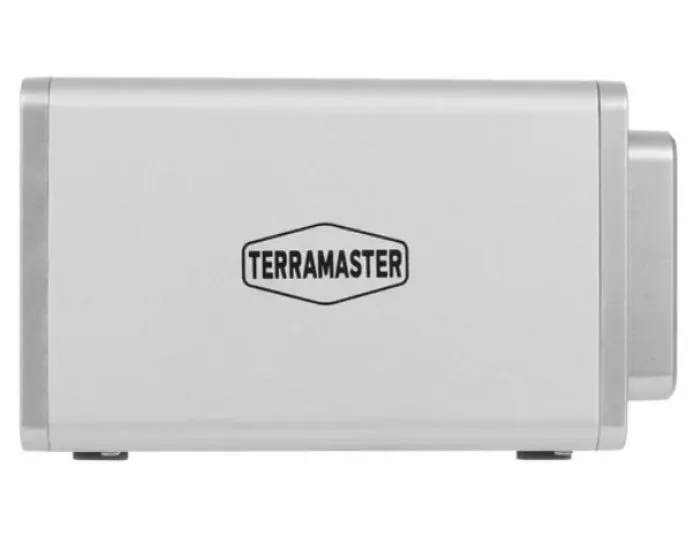 Terramaster D5-300