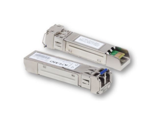 

Трансивер Kyland CQSFP-M-SR-MPO-850-300M-DDM 302180129 QSFP+ SR4 40G 300m with DDMI Hot Pluggable, 850nm MPO Receptacle（C Temp-0℃～70℃）, CQSFP-M-SR-MPO-850-300M-DDM