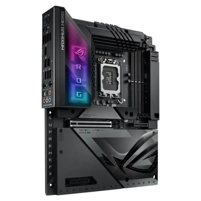 фото ASUS ROG MAXIMUS Z790 HERO BTF