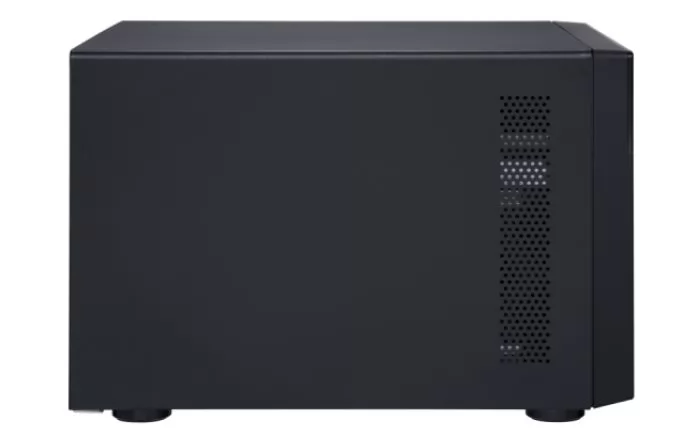 QNAP TVS-672XT-i5-8G