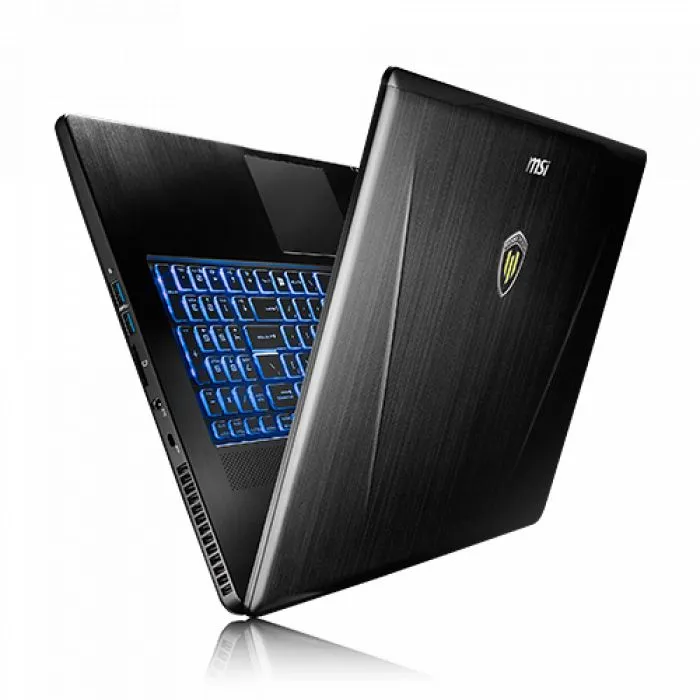 фото MSI WS72 6QI-202