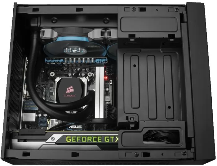 фото Corsair Obsidian Series 250D