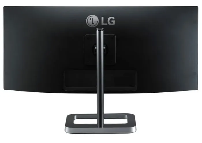 фото LG 34UC87C