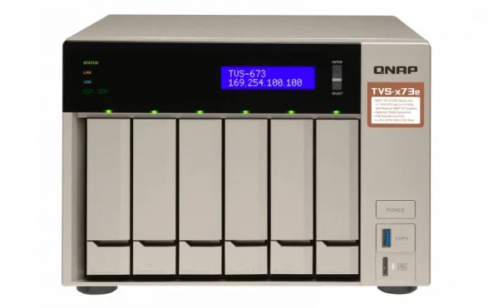 фото QNAP TVS-673e-8G