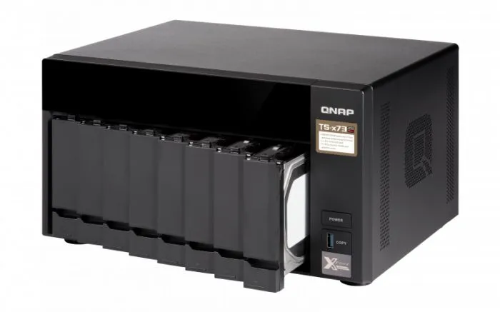 QNAP TS-873-4G