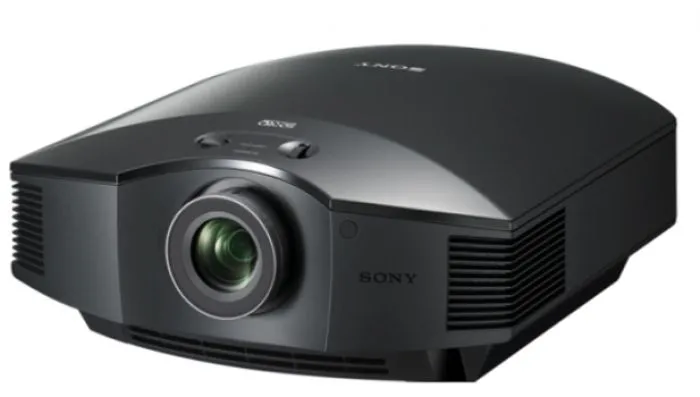 фото Sony VPL-HW65