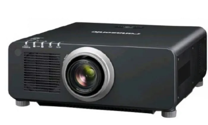 Panasonic PT-RZ670BE